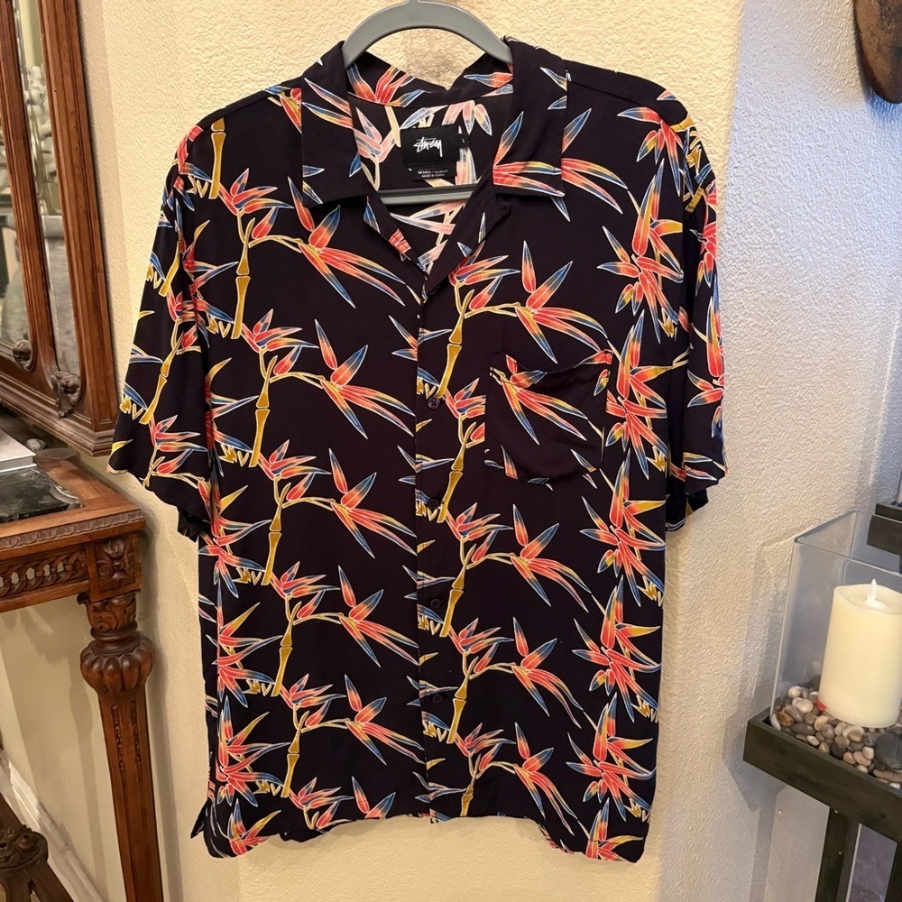 STUSSY Men Black Bird of Paradise Tropical Floral Print Short Sleeve Shirt-Large